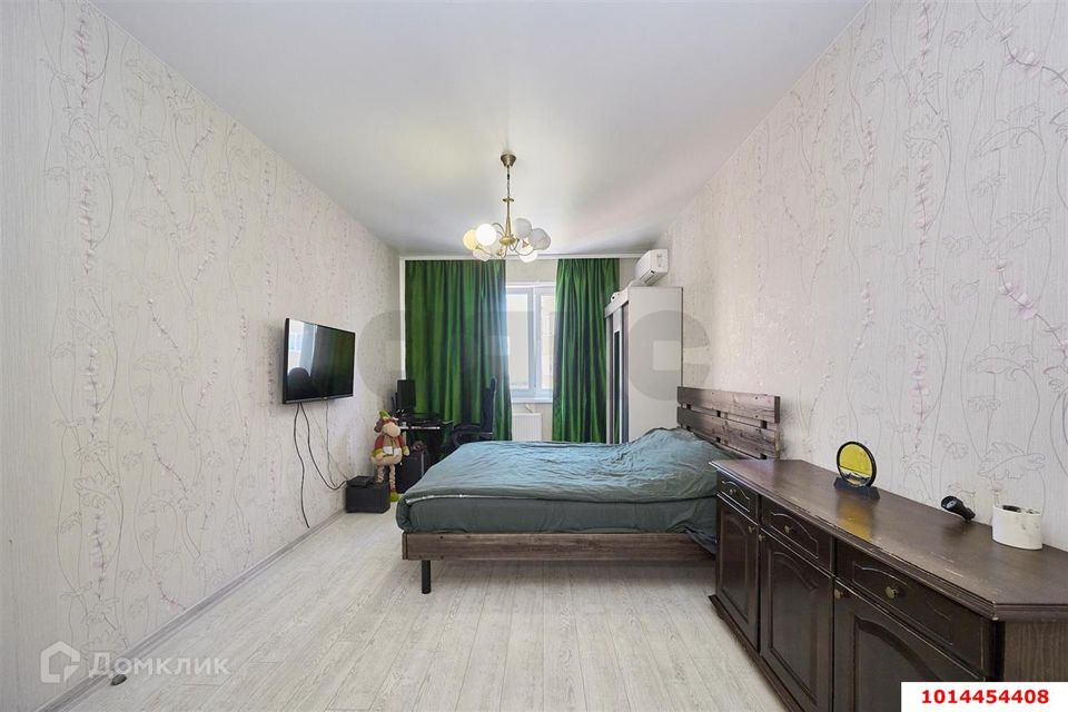 Продаётся 1-комнатная квартира, 39.3 м²
