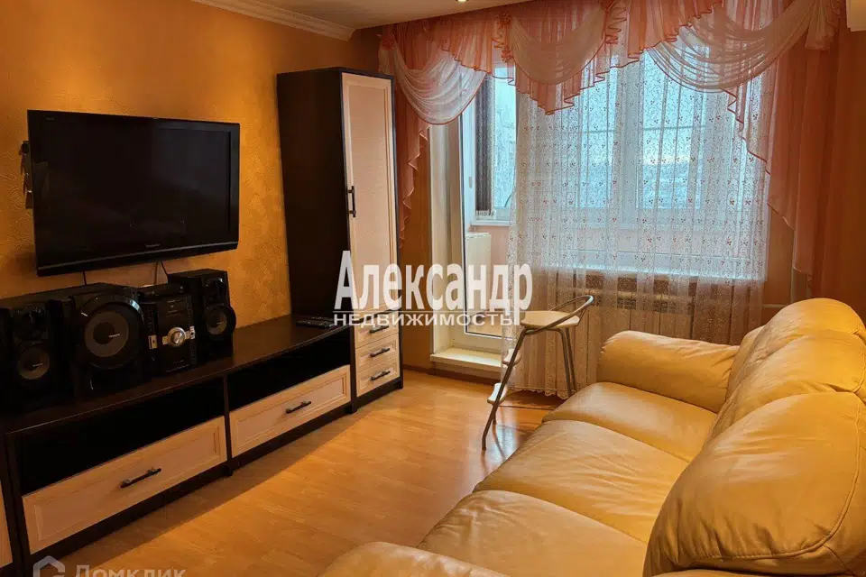 Продаётся 2-комнатная квартира, 58.5 м²
