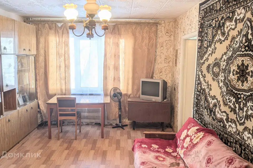 Продаётся 3-комнатная квартира, 58.5 м²