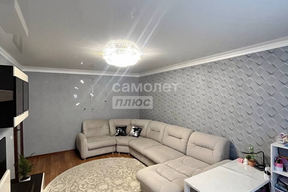 Продаётся 3-комнатная квартира, 83.2 м²