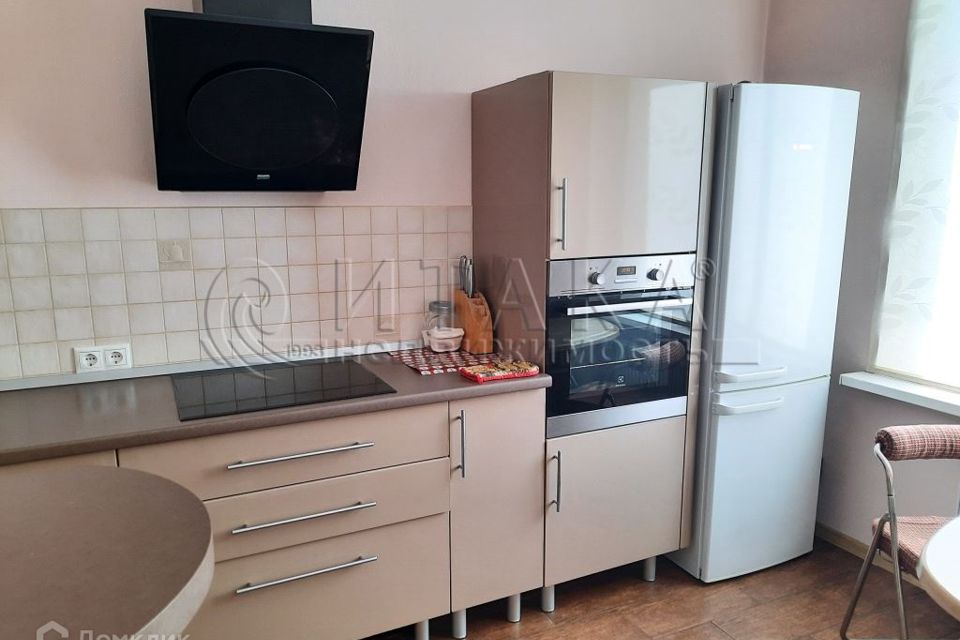 Продаётся 1-комнатная квартира, 38.6 м²