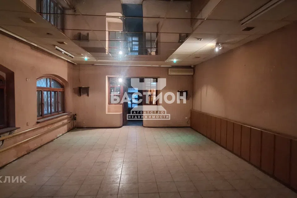 Продаётся помещение общ. питания, 675 м²