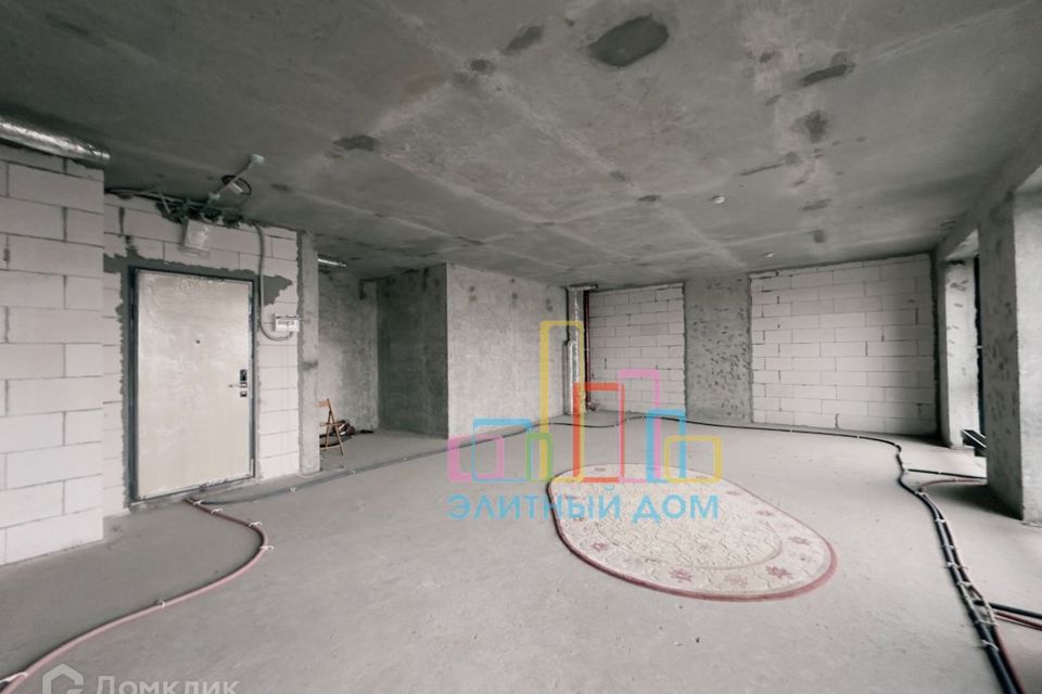 Продаётся 2-комнатная квартира, 65 м²