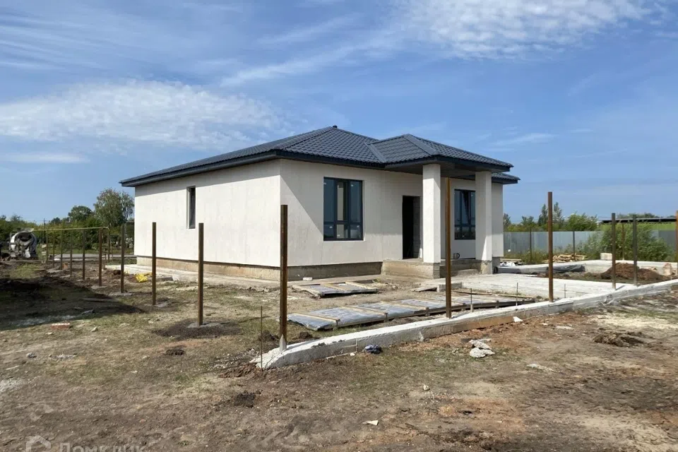 Продаётся 1-этажный дом, 110 м²
