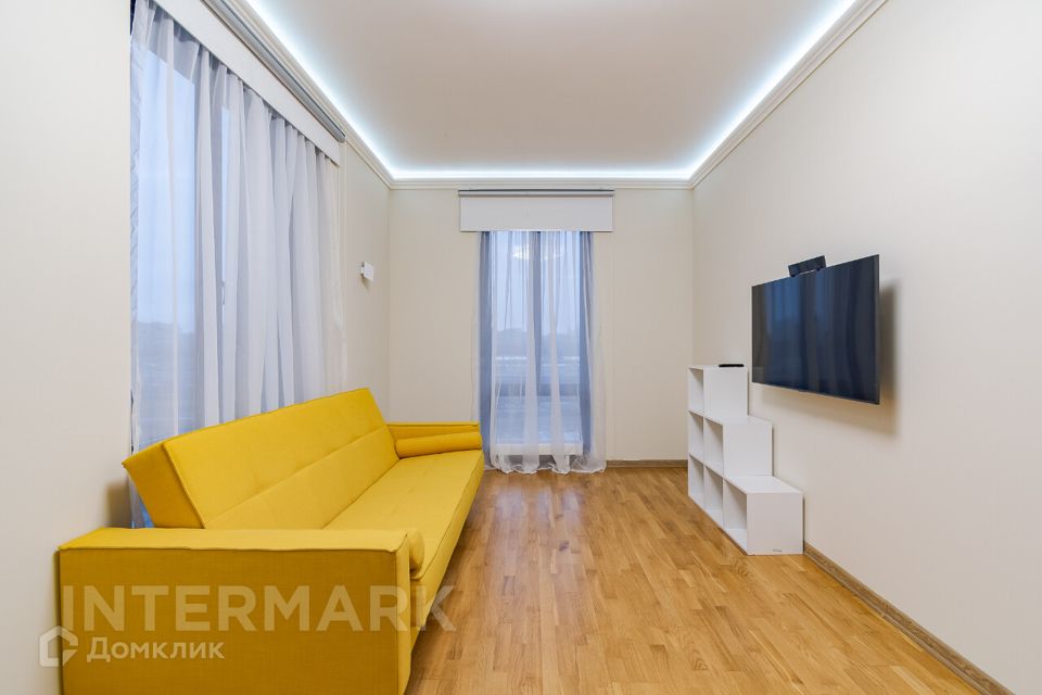 Сдаётся 2-комнатная квартира, 70 м²