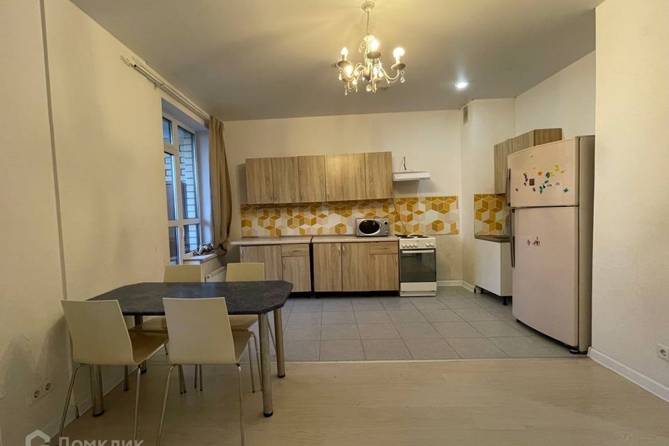 Продаётся 1-комнатная квартира, 47 м²