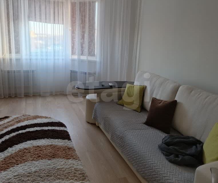 Продаётся 1-комнатная квартира, 42.3 м²