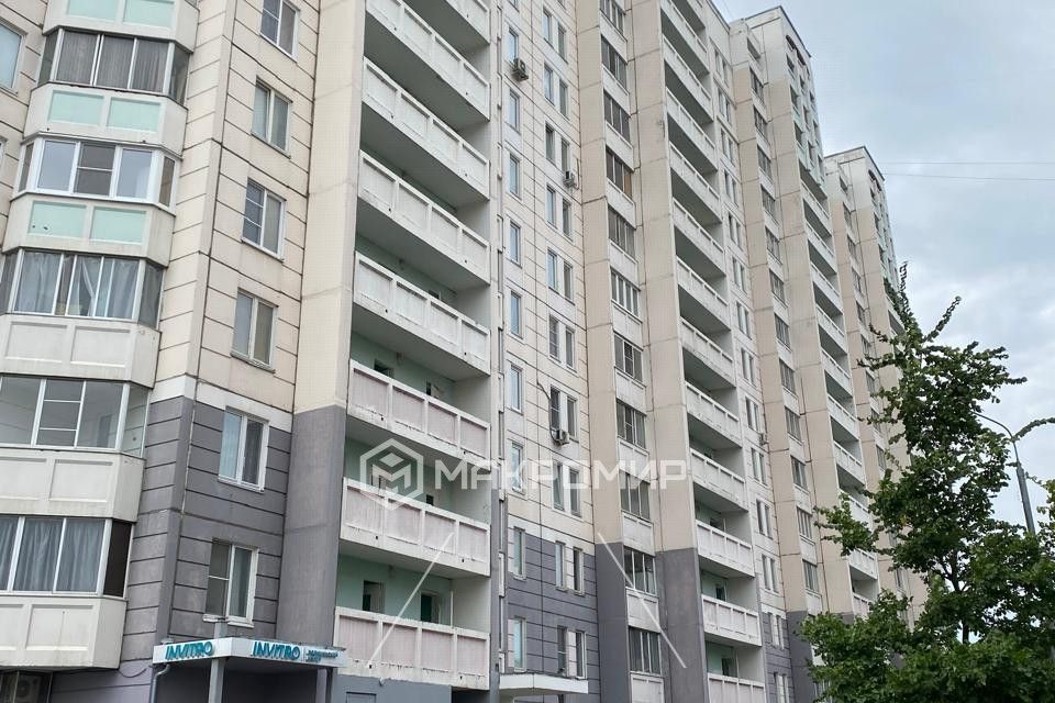 Сдаётся 2-комнатная квартира, 56 м²