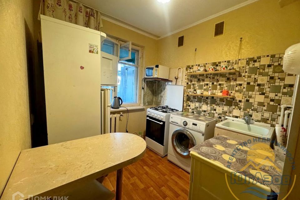 Продаётся 1-комнатная квартира, 32 м²