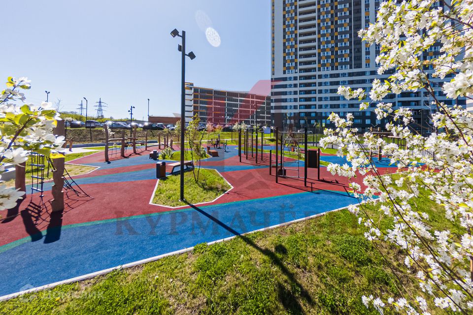 Продаётся 2-комнатная квартира, 65.6 м²