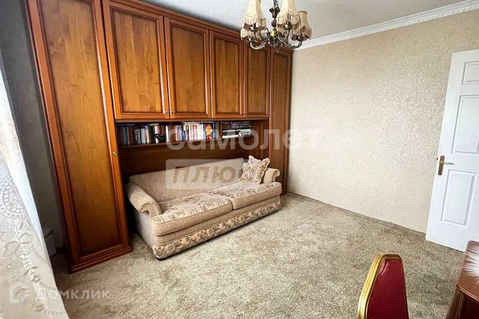 Сдаётся комната в 3-комн. квартире, 12.5 м²