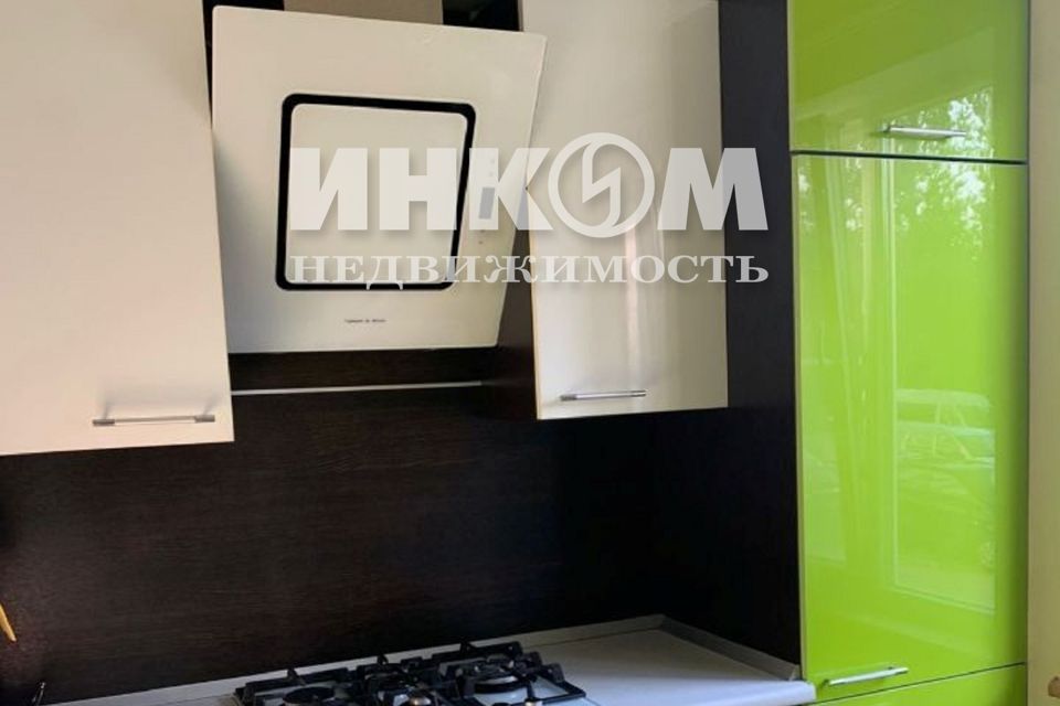 Продаётся 3-комнатная квартира, 70.5 м²