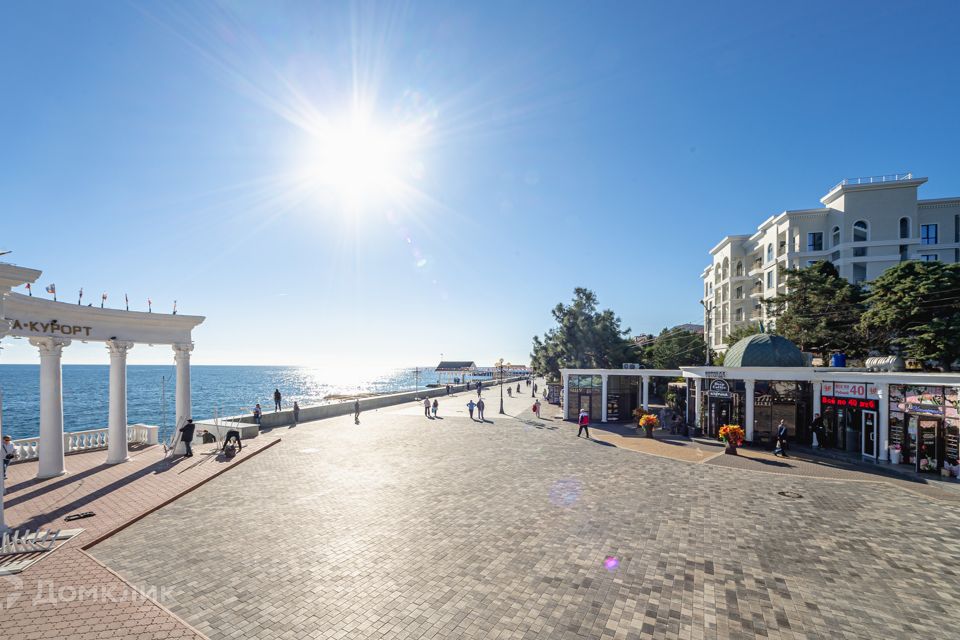 Продаётся 1-комнатная квартира, 43.5 м²