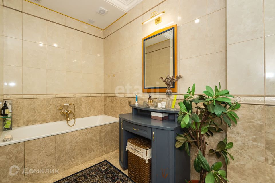 Продаётся 3-комнатная квартира, 91 м²