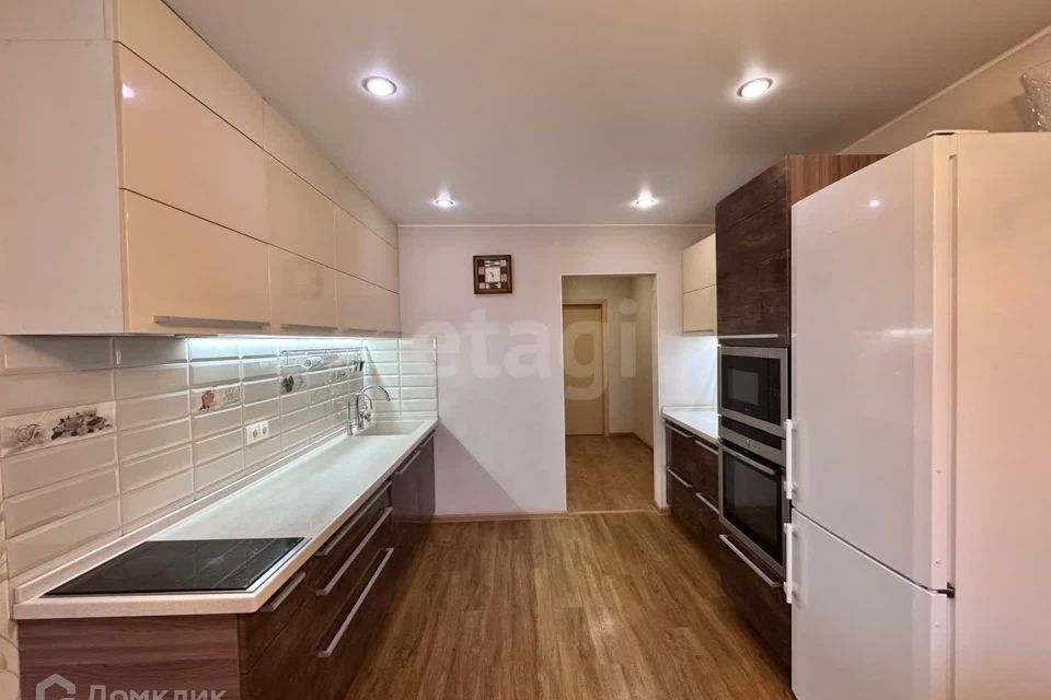 Продаётся 3-комнатная квартира, 68 м²