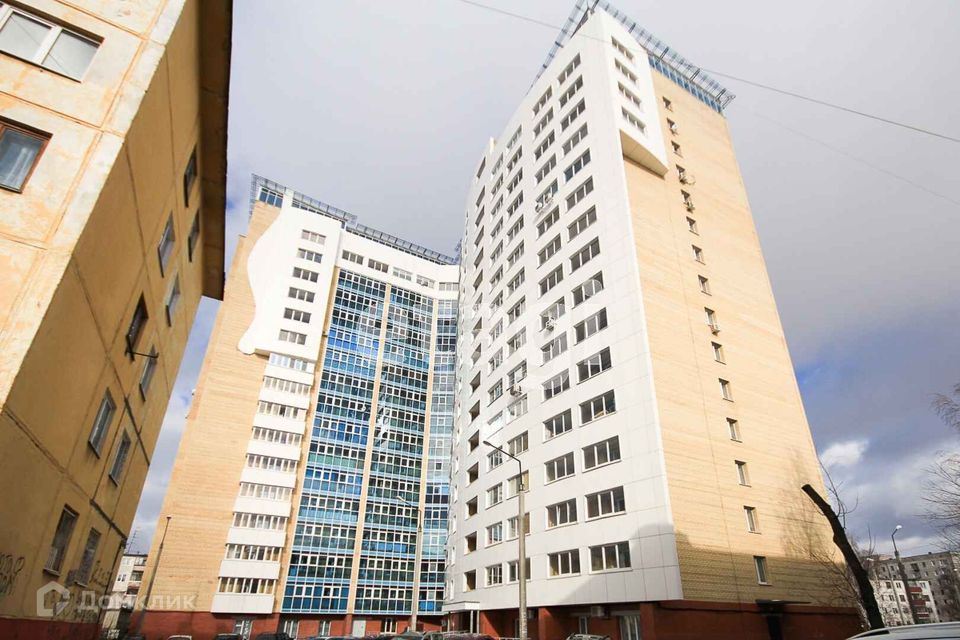 Продаётся 1-комнатная квартира, 42 м²