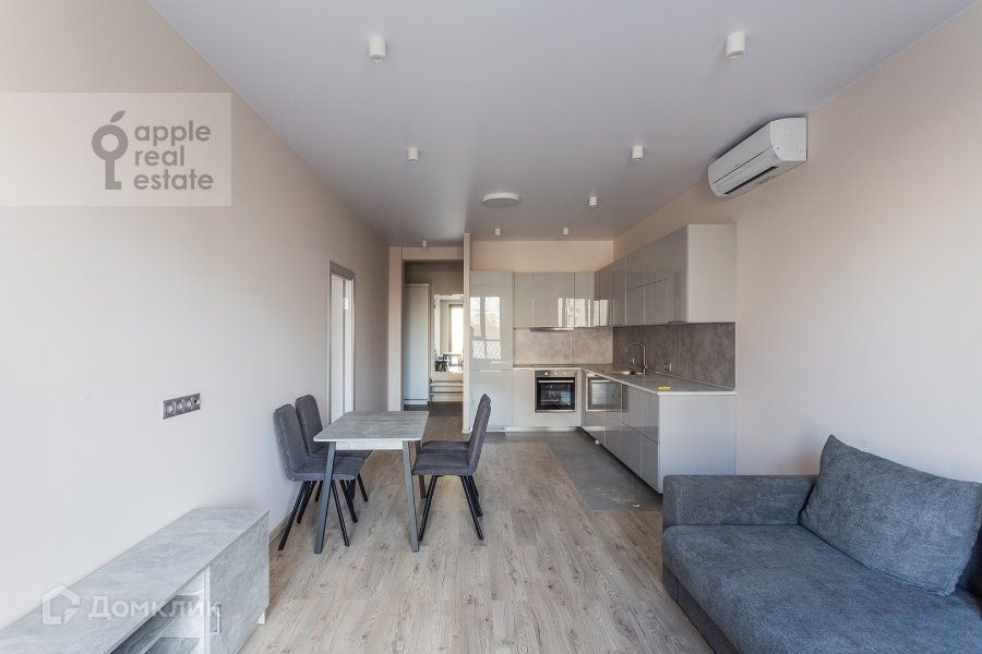 Сдаётся 2-комнатная квартира, 63 м²