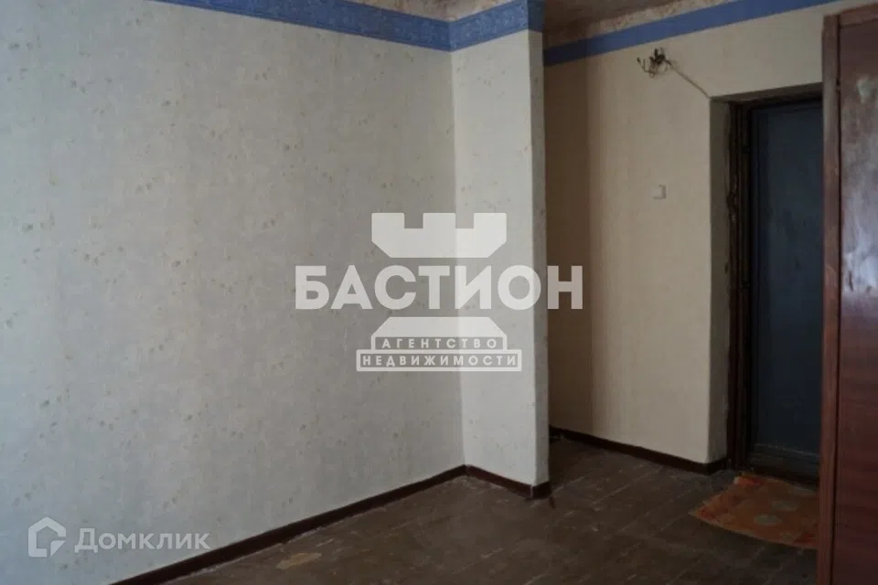 Продаётся комната в 2-комн. квартире, 30 м²
