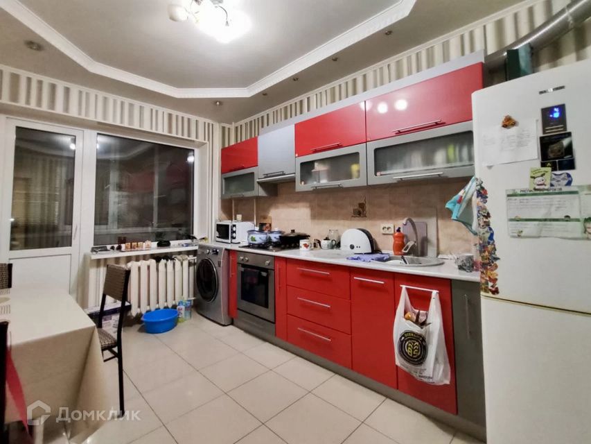 Продаётся 2-комнатная квартира, 57 м²