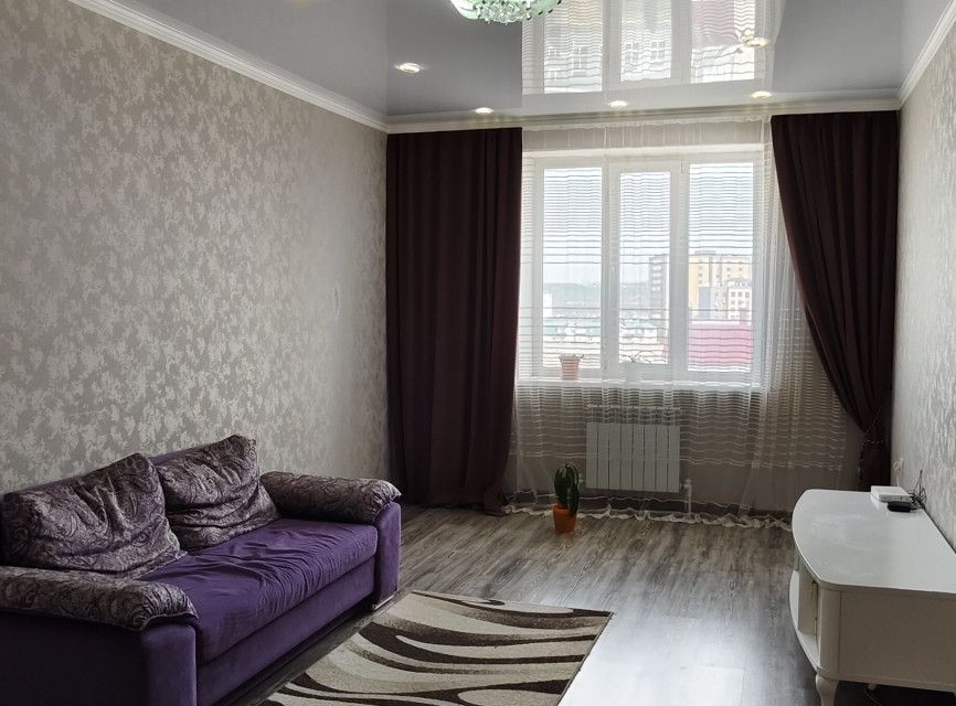 Сдаётся 2-комнатная квартира, 68 м²