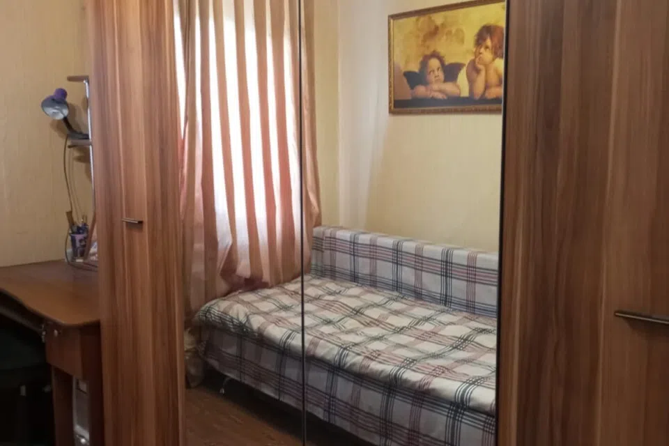 Продаётся 3-комнатная квартира, 46.2 м²