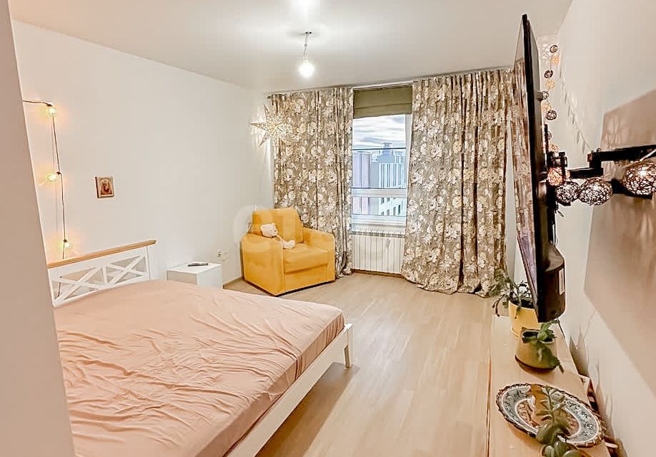Продаётся 4-комнатная квартира, 108.1 м²
