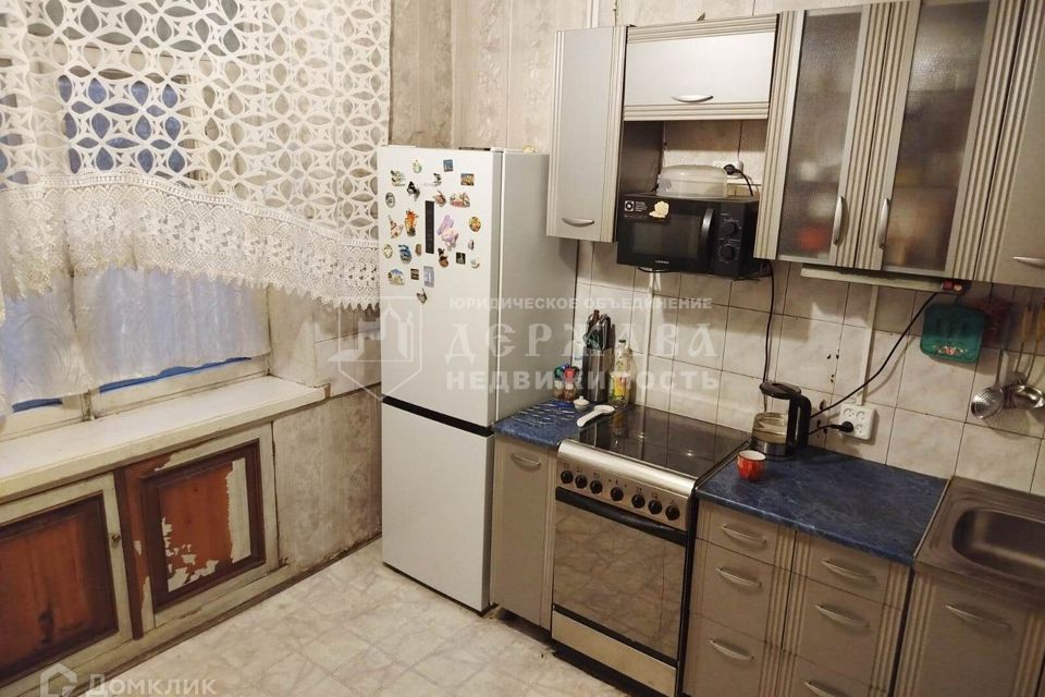 Продаётся 2-комнатная квартира, 58 м²
