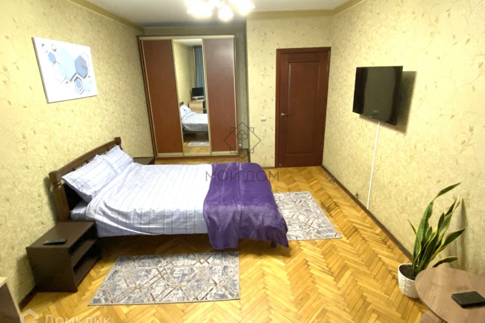 Сдаётся 1-комнатная квартира, 38 м²