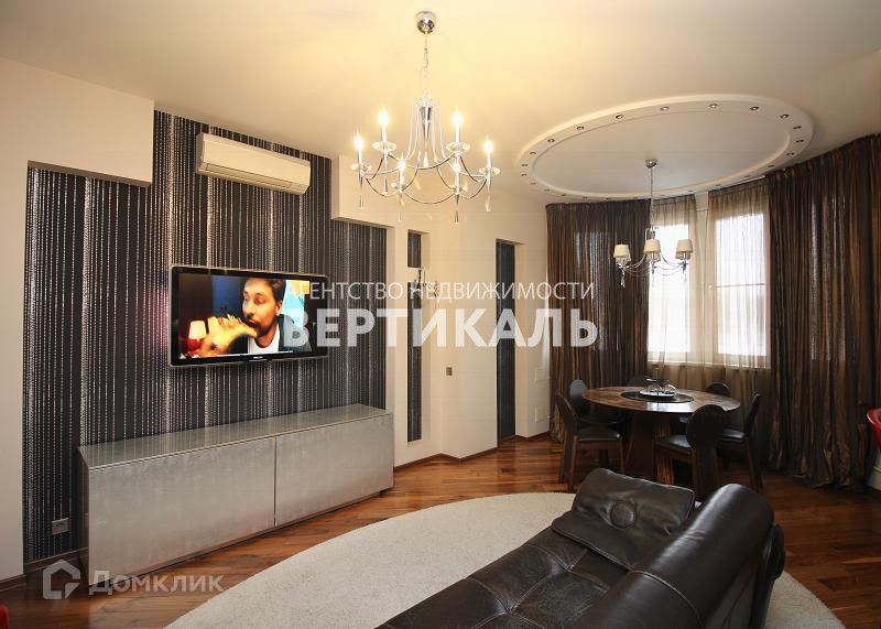 Сдаётся 4-комнатная квартира, 112 м²