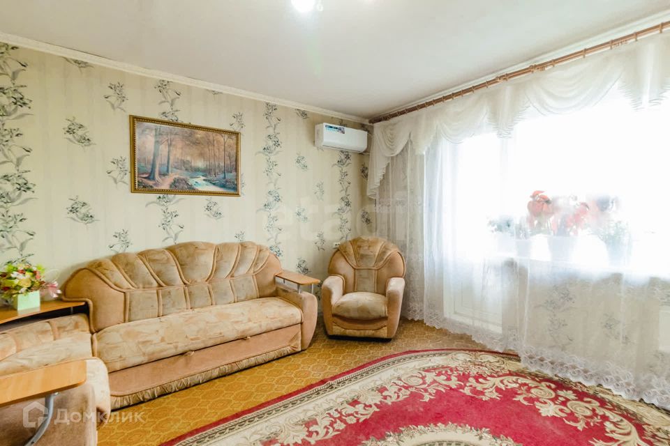 Продаётся 3-комнатная квартира, 65.2 м²