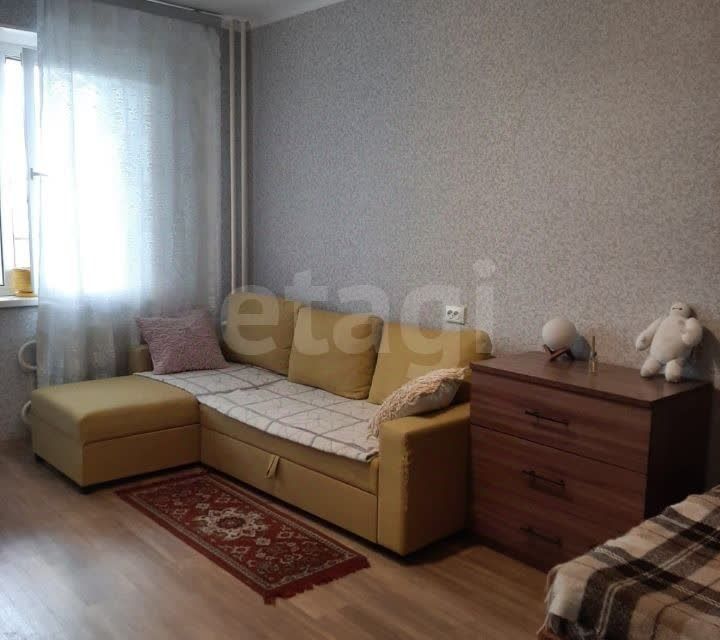 Сдаётся 1-комнатная квартира, 42 м²