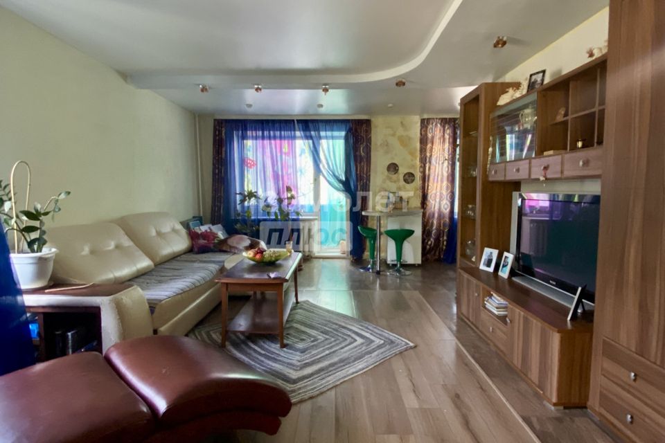 Продаётся 3-комнатная квартира, 64 м²
