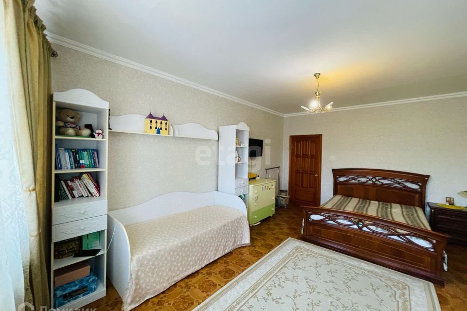 Продаётся 2-комнатная квартира, 85.3 м²