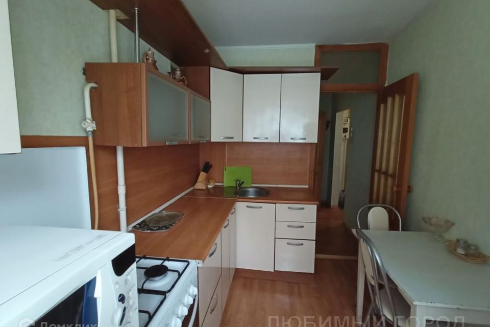 Продаётся 3-комнатная квартира, 56.6 м²