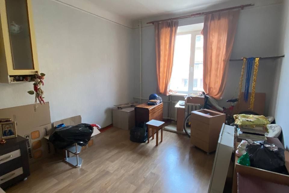 Продаётся комната в 1-комн. квартире, 18.2 м²