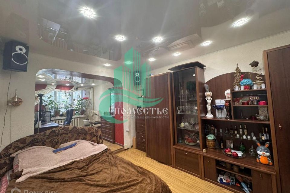 Продаётся 3-комнатная квартира, 108.5 м²