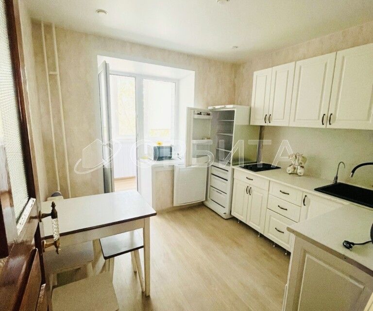 Продаётся 2-комнатная квартира, 50.7 м²
