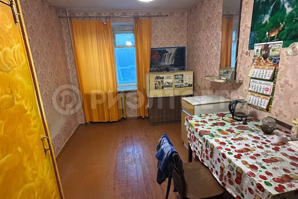 Продаётся комната в 1-комн. квартире, 11.7 м²