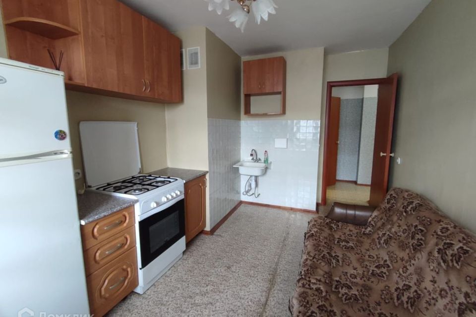 Сдаётся 1-комнатная квартира, 42 м²