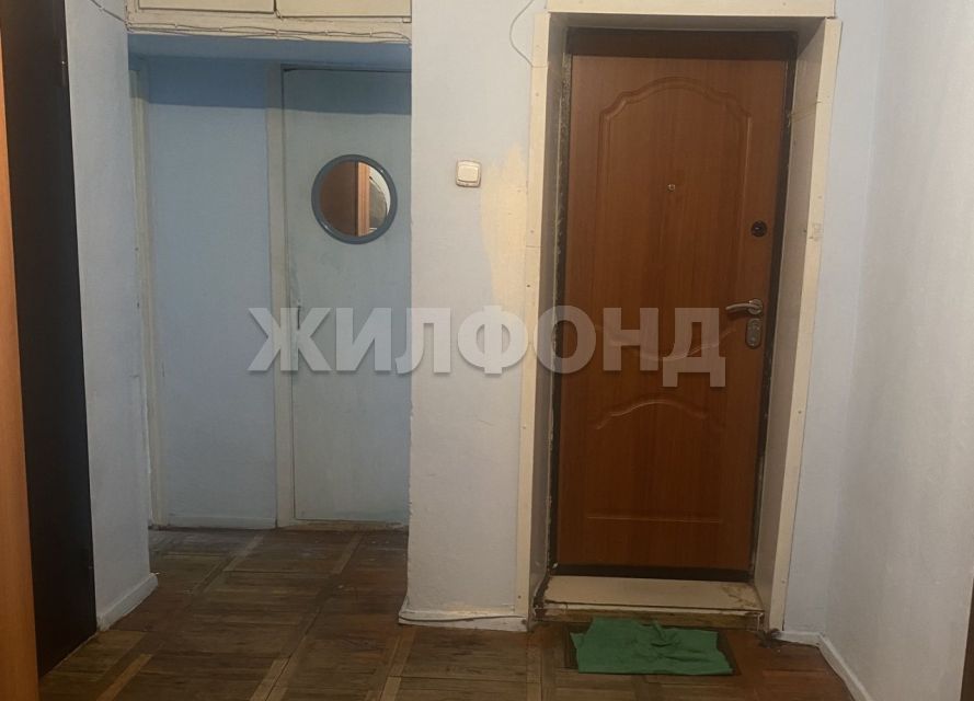 Продаётся комната в 4-комн. квартире, 17.9 м²