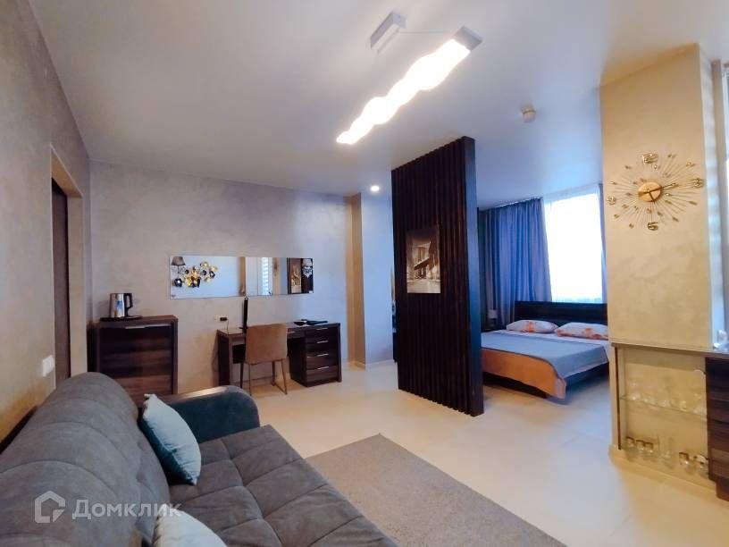 Продаётся 1-комнатная квартира, 42 м²