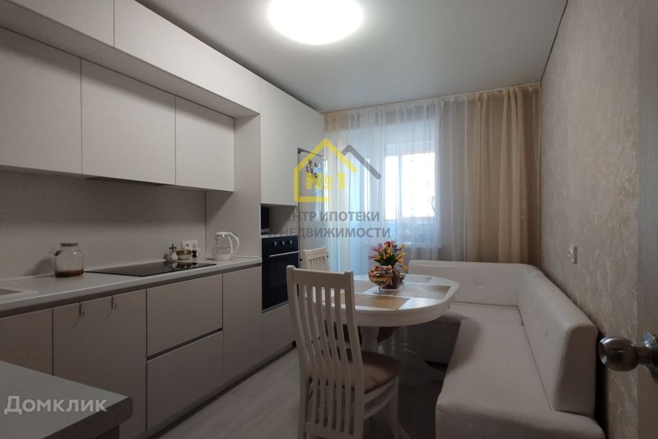 Продаётся 3-комнатная квартира, 71 м²