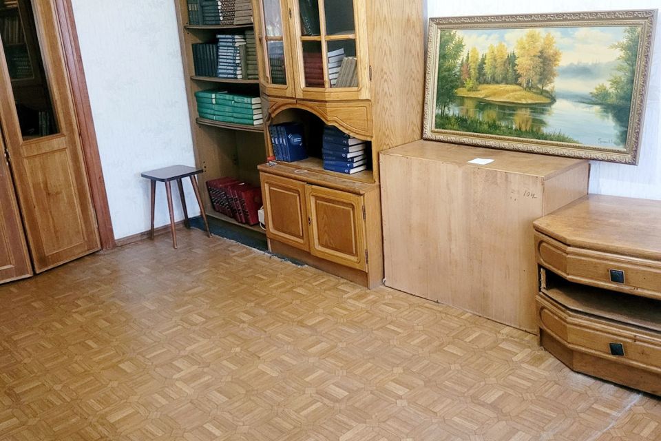 Продаётся 3-комнатная квартира, 57.5 м²