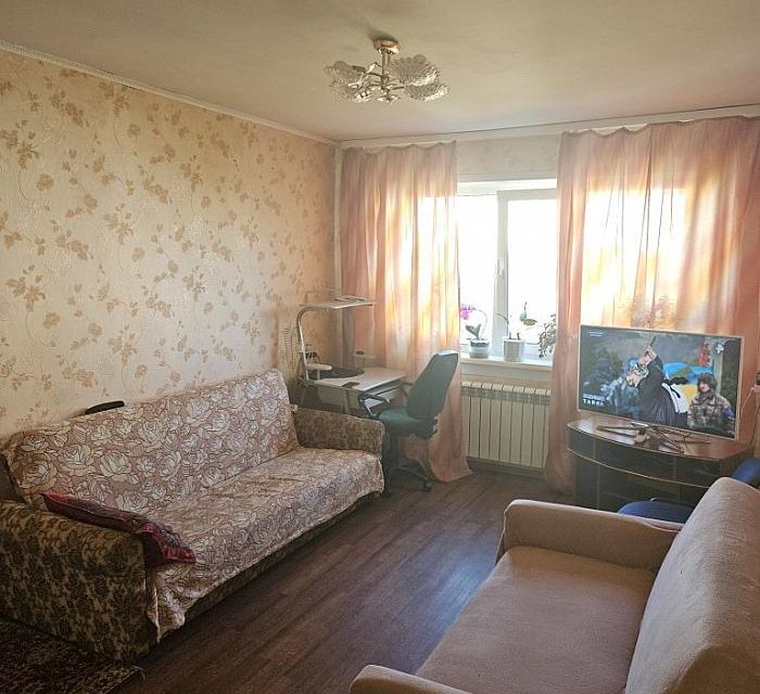 Продаётся 3-комнатная квартира, 57.4 м²
