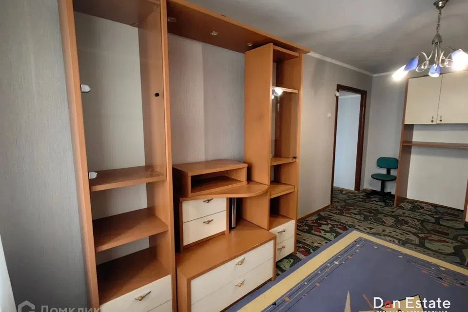 Сдаётся 4-комнатная квартира, 75 м²
