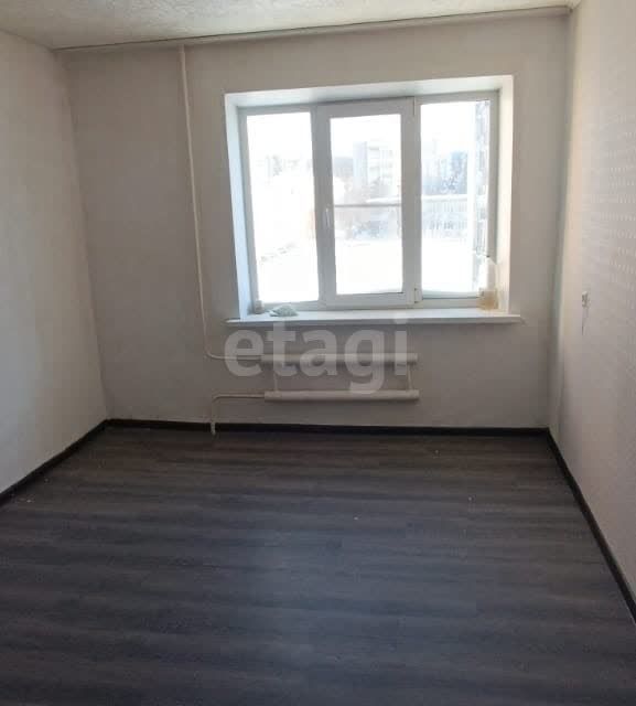 Продаётся комната в 1-комн. квартире, 18 м²