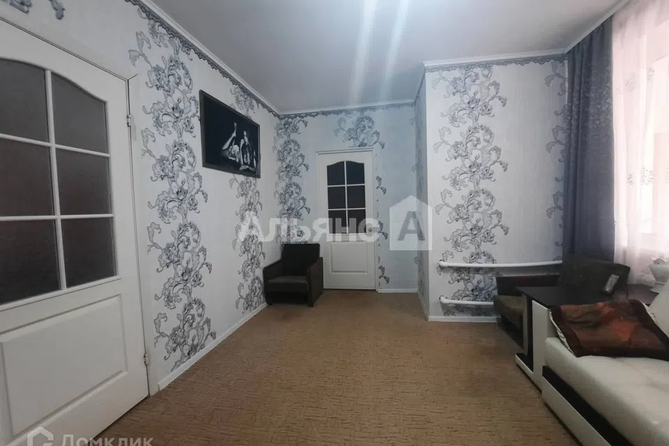 Продаётся 2-комнатная квартира, 43.4 м²