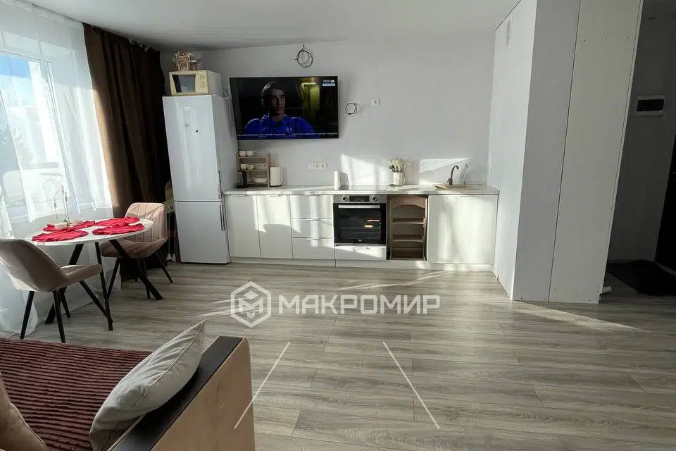 Продаётся 2-комнатная квартира, 40.5 м²