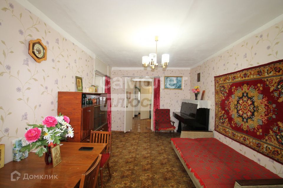 Продаётся 3-комнатная квартира, 62.4 м²