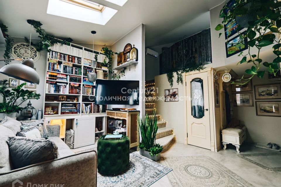 Продаётся 1-комнатная квартира, 52 м²